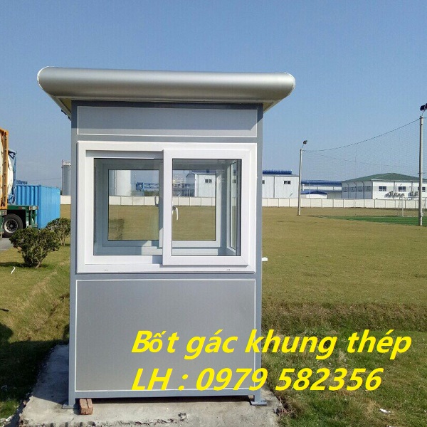 Bôt gác khung thép cửa nhựa lõi thép